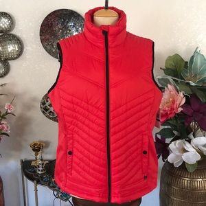 NWT Michael Kors Red puffer vest size XL